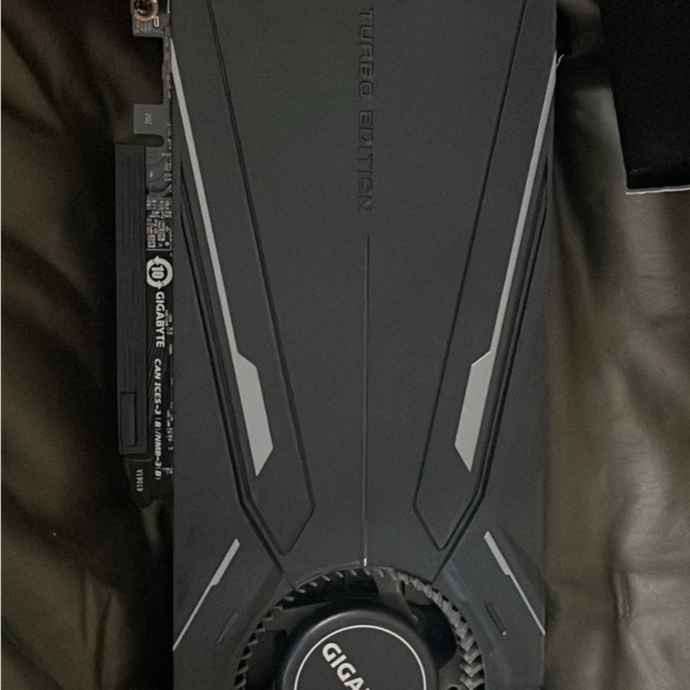 GIGABYTE Turbo Edition in Black and Gray 2018